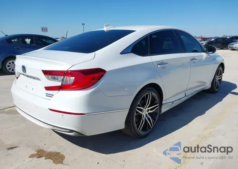 2022 Honda Accord Hybrid Touring z USA, uszkodzony, nr VIN 1HGCV3F94NA007042